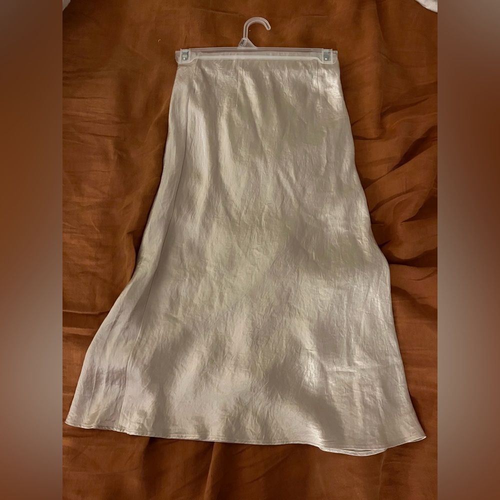 Aritzia Babaton slip midi skirt size 00